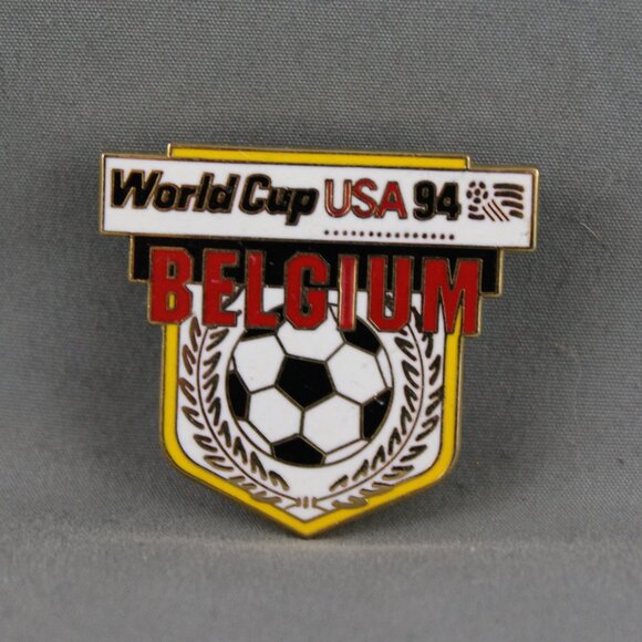 1994 World Cup of Soccer Pin - Belgium Shield Design by Peter David - Metal Pin - Picture 1 of 3